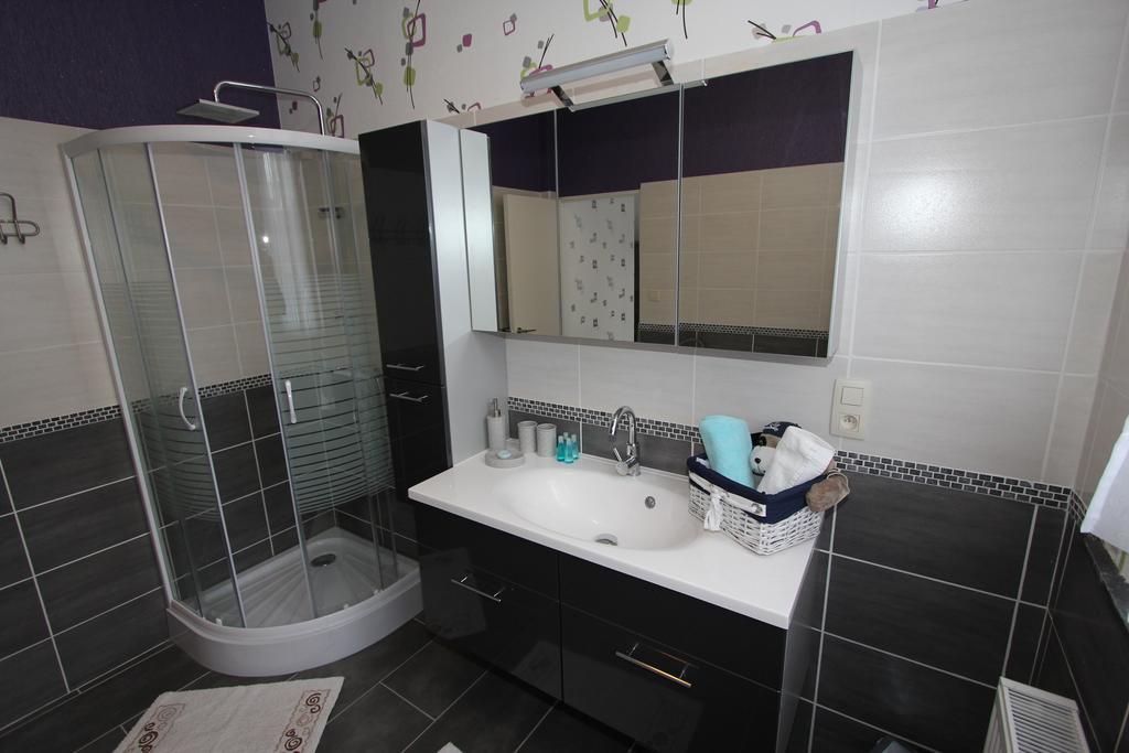 Apartamento Orchidee Comines-Warneton Habitación foto